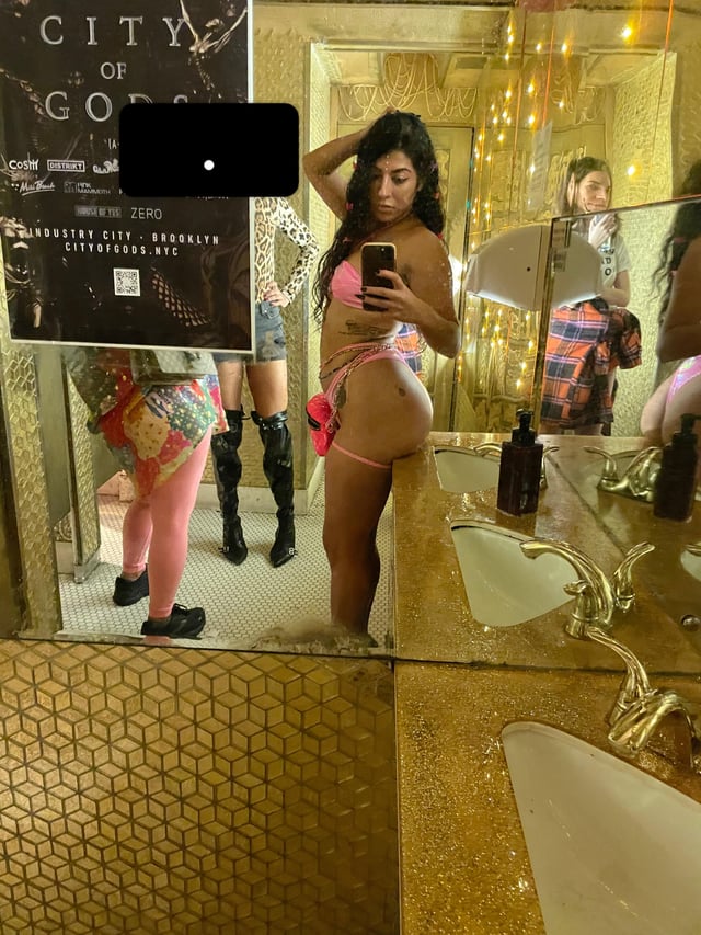 Rave bathroom break. Would you fuck me in the stall?